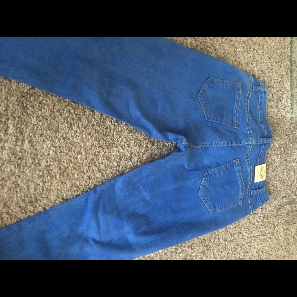 Jeans